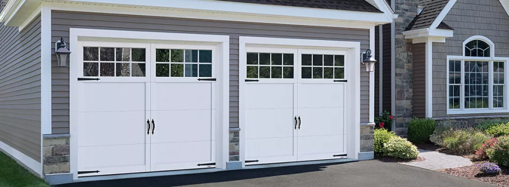 Princeton P-11, 9’ x 8’, Ice White doors and overlays, 8 lite Panoramic windows